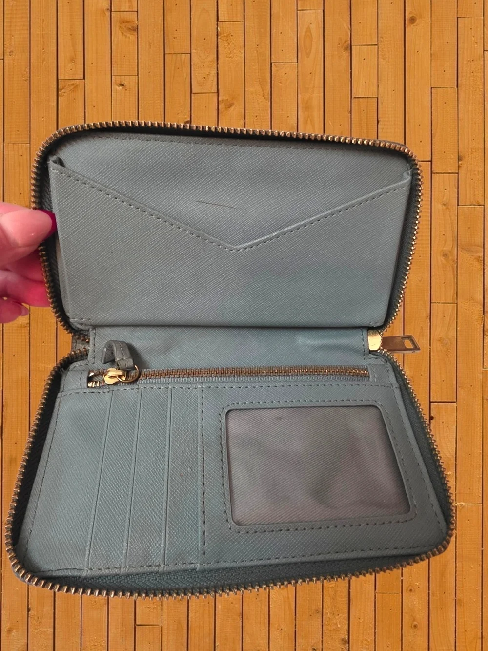 Fossil Teal Leather Zip Around Wallet Gold Zipper Organizer Clutch RFID Style